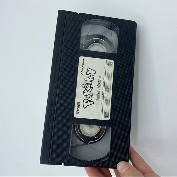 Pokemon Vintage 1998 Fashion Victims VHS Tape - Picture 7 of 8